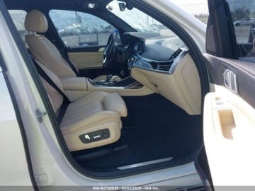 BMW X7 2021 BMW X7 xDrive40I 2021 3.0l 3.0 Benzyna 335KM, zdjęcie 9