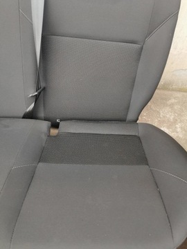 СИДЕНЬЯ FOCUS MK3 С ПОДЪЕМОМ СИДЕНЬЯ SEAT ISOFIX HB 17 R