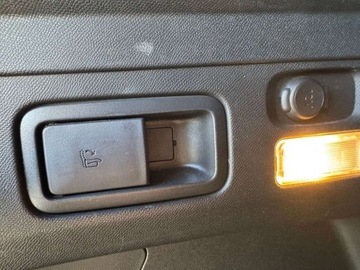 Peugeot 3008 II Crossover Facelifting  1.2 PureTech 130KM 2022 Peugeot 3008 1.2 Benzyna 130KM, zdjęcie 16