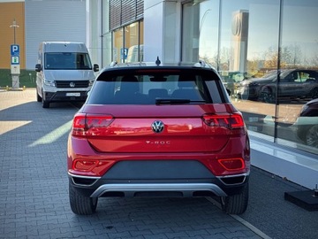 Volkswagen T-Roc I SUV Facelifting 1.5 TSI ACT 150KM 2025 Volkswagen T-Roc Final Edition 1.5 TSI DSG, zdjęcie 8