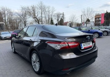 Toyota Camry IX Sedan 2.5 Hybrid Dynamic Force 218KM 2020 Toyota Camry salon Polska, Head-Up, FV-VAT 23, 1 rej 21r. 2.5 Hybryda, zdjęcie 24