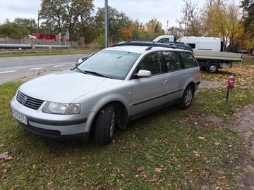 Volkswagen Passat B5 Kombi 1.9 TDI Syncro 110KM 1999 1999 Volkswagen passat b5 kombi hak klima sprawna Ładny 110 km