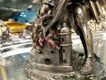 СВЯТОЙ ФЛОРИАН, ПОКОРЕННИК ПОЖАРНЫХ, СТАЛЕРАБОТЧИКОВ, ПЕКАРОВ, ТРУБОЧИСТНИКОВ, МАРТЕСТЕР v