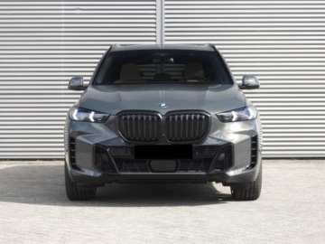 BMW X5 G05 SUV Plug-In Facelifting 3.0 50e 490KM 2026 BMW X5 xDrive50e Individual Edition Suv 3.0 (489KM) 2026, zdjęcie 4