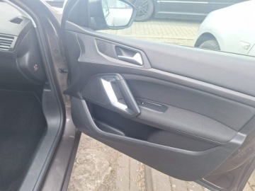 Peugeot 308 II Hatchback 5d 1.2 PureTech 130KM 2016 Peugeot 308 stan idealny, zdjęcie 14