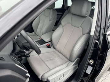 Audi Q5 II Q5-e Facelifting 2.0 50 TFSI e 299KM 2024 Audi Q5 2.0 Hybryda Plug-in 299KM, zdjęcie 28