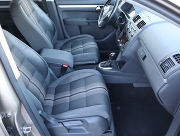 Volkswagen Touran II 2.0 TDI 140KM 2012 VW Touran 2.0 TDI, DSG, Skóra, Navi, Xenon, Klima, zdjęcie 8