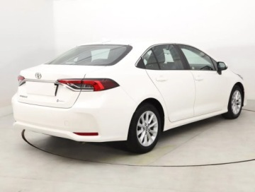 Toyota Corolla XII Sedan 1.5 VVT-i 125KM 2022 Toyota Corolla 1.5 VVT-i, Salon Polska, zdjęcie 4