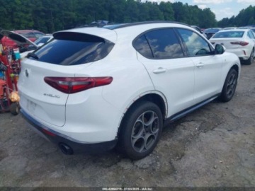 Alfa Romeo Stelvio SUV Facelifting 2.0 Turbo 280KM 2022 Alfa Romeo Stelvio Ti 2022 2.0l 2.0 Benzyna 280KM, zdjęcie 5