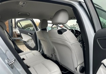 Mercedes GLA I Off-Roader Facelifting 1.6 180 122KM 2018 Mercedes-Benz GLA 1,6 Benzyna 122 KM Automat GWARANCJA Zamiana Zarejestrow, zdjęcie 24