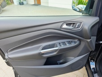 Ford Kuga II 2015 Ford Kuga ___Titanium___1.6 EcoBoost 150KM___Skora LED Navi___ 1.6 Benzyna, zdjęcie 29