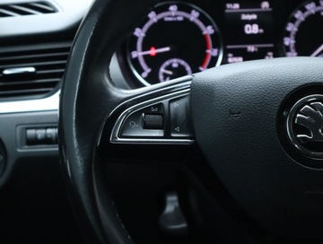 Skoda Rapid II Liftback Facelifting 1.0 TSI 95KM 2019 Skoda Rapid 1.0 TSI, Salon Polska, Klima, zdjęcie 16