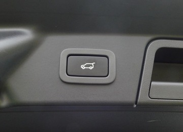 Land Rover Range Rover Velar SUV 2.0 Si4 250KM 2019 Range Rover Velar SI4 250 S R-DYNAMIC Bogata Wersja! koła 22&quot; ASO FV 23%, zdjęcie 3