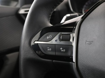 Peugeot 2008 II SUV 1.2 PureTech 130KM 2022 Peugeot 2008 FV23 1.2 Benzyna Allure Nawigacja, zdjęcie 27