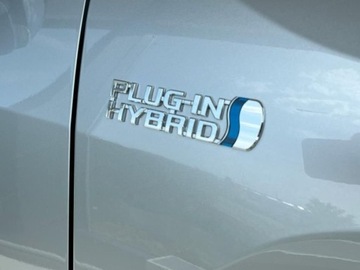 Toyota RAV4 V SUV Plug-In Facelifting 2.5 Hybrid Dynamic Force 306KM 2025 Od ręki - Selection 2.5 Plug-In Hybrid 306KM | Podgrzewane fotele!, zdjęcie 3