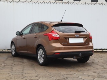 Ford Focus III Hatchback 5d 1.0 EcoBoost 125KM 2013 Ford Focus 1.0 EcoBoost, Klima ,Bezkolizyjny, zdjęcie 3