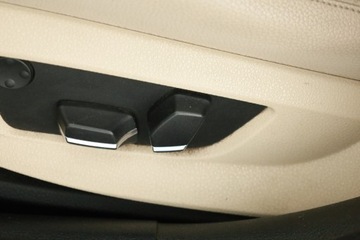 BMW Seria 5 F10-F11 Touring 525d 218KM 2013 BMW 5 525d xDrive, 214 KM, 4X4, Automat, Skóra, zdjęcie 9