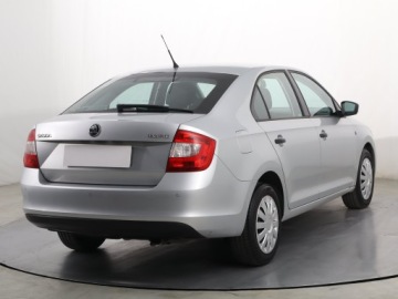 Skoda Rapid II Spaceback 1.6 TDI 90KM 2015 Skoda Rapid 1.6 TDI, Salon Polska, Klima, zdjęcie 4