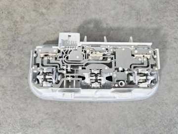 LAMPA KABINY POLSTROVÁNÍ RENAULT MEGANE III 08-12