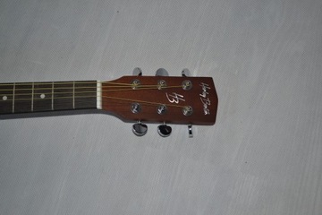 HARLEY BENTON DS-10 MINI TRAVEL АКУСТИЧЕСКАЯ ГИТАРА С КОРПУСОМ 3/4