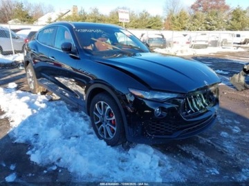 Maserati Levante 2017 Maserati Levante 2017 Maserati Levante S 3.0L 3.0 Benzyna 424KM, zdjęcie 6