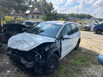 Volkswagen Golf Sportsvan Sportsvan 1.2 TSI BlueMotion Technology 110KM 2015 Volkswagen Golf Sportsvan 1.2 Benzyna 110KM, zdjęcie 2