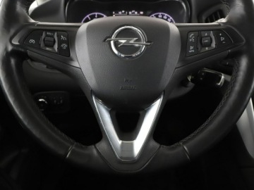 Opel Zafira C Tourer Facelifting 1.4 Turbo 140KM 2017 Opel Zafira klima auto grzane fotele i kierownica, zdjęcie 20