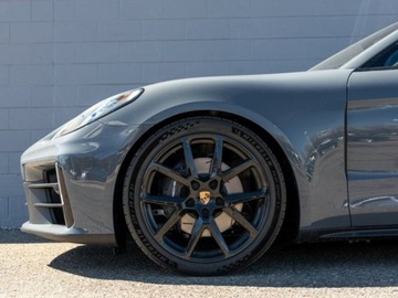 Porsche Panamera III Liftback 4 E-Hybrid 2.9 470KM 2025 PORSCHE Panamera E-Hybrid Sedan 2.9 (470KM) 2025, zdjęcie 9