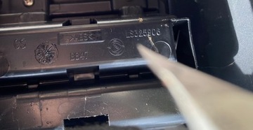 АЛЬФА РОМЕО 147 ЦЕНТРАЛЬНЫЙ ТУННЕЛЬ