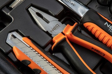 NEO 08-942 НАБОР ИНСТРУМЕНТОВ для дома в чемодане 65 предметов