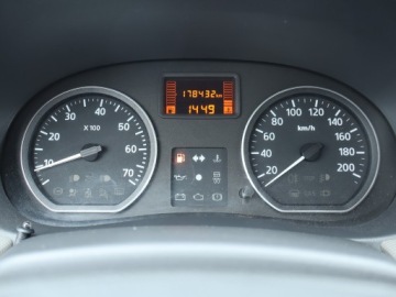 Dacia Sandero I Hatchback 5d 1.4 MPI 75KM 2010 Dacia Sandero 1.4 MPI, Klima, zdjęcie 10