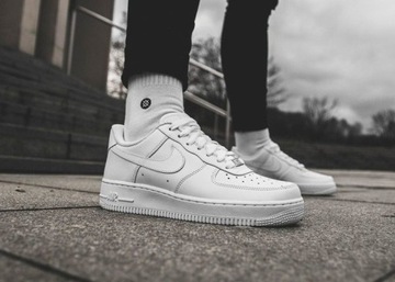 NIKE Air Force 1 damski buty białe 37,5 DD8959-100