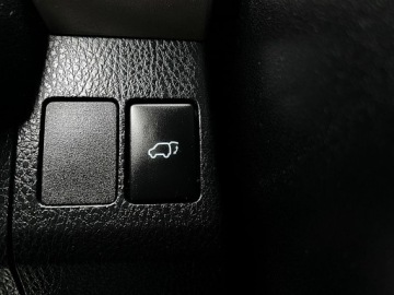 Toyota RAV4 IV MPV D-4D 125 124KM 2015 Toyota RAV-4 BIAŁA PERŁA GWARANCJA kraj Bezwypad, zdjęcie 17