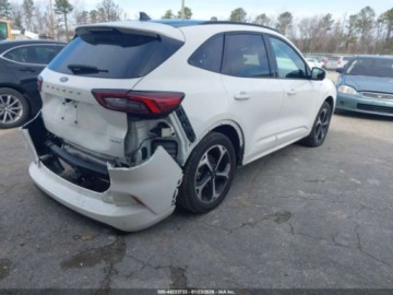 Ford Kuga III 2024 Ford Kuga 2024 r., 2,0L ST LINE SELECT 2.0 Benzyna 250KM, zdjęcie 5