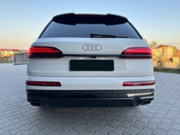 Audi Q7 II SUV Facelifting  3.0 50 TDI 286KM 2026 AUDI Q7 50 TDI quattro S Line Suv 3.0 (286KM) 2026, zdjęcie 1