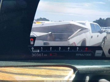 Cadillac Escalade III 2023 Cadillac Escalade Luxury 2023 6.2l 6.2 Benzyna 420KM, zdjęcie 9