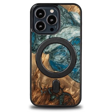 Pouzdro Bewood Unique pro iPhone 13 Pro Planety Země s MagSafe
