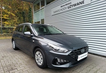 Hyundai i30 III Wagon Facelifting 1.0 T-GDI 120KM 2022 Hyundai i30 1.0 T-GDI 120KM M6 SalonPL SerwisASO FV23 Iwl Gwarancja 120KM, zdjęcie 8