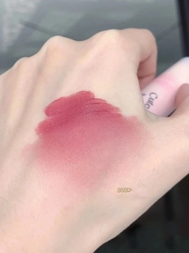 Новинка! Блеск для губ Velvet Matte Milky Cream