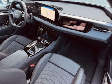 Audi 2025 Audi A6 Avant e-tron Pakiet Tech plus,Interieur S,Technology Elektryczny, zdjęcie 13