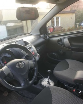 Toyota Aygo I Hatchback 5d Facelifting 1.0 VVT-i 68KM 2014 Toyota Aygo Toyota aygo automatic, zdjęcie 5