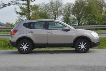 Nissan Qashqai I Crossover 2.0 140KM 2009 Nissan Qashqai 2.0 Benzyna 4x4 podgrzewane fotele, zdjęcie 7
