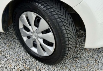 Citroen C1 I Hatchback 3d Facelifting 1.0 i 68KM 2011 Citroen C1 Citroen C1 1.0 Exclusive Benzyna 68KM, zdjęcie 25