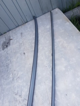 Mercedes R class W251 ПОЛОСКА КРЫШИ СПРАВА СЛЕВА