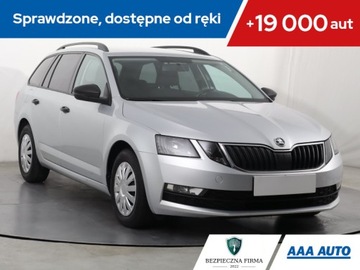 Skoda Octavia III Kombi Facelifting 1.6 TDI 115KM 2017 Skoda Octavia 1.6 TDI, Salon Polska, Klima