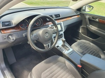 Volkswagen Passat B7 Variant 2.0 TDI CR DPF BlueMotion 140KM 2010 Volkswagen Passat B7 2.0tdi 140KM CR Highline DSG, zdjęcie 16