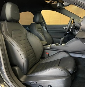 Alfa Romeo Giulia II Sedan Facelifting 2.0 Turbo 280KM 2023 Alfa Romeo Giulia Salon Polska Bezwypadkowy R Cars Warszawa 2.0 Benzyna, zdjęcie 11