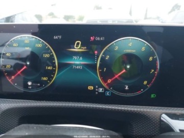 Mercedes Klasa A W177/V177 2019 Mercedes-Benz Klasa A 220 2019 2.0l 2.0 Benzyna 188KM, zdjęcie 11