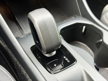 Volvo XC40 Crossover Facelifting 2.0 B3 163KM 2025 Volvo XC 40 B3 Core | Fusion Red | BLIS | Serwis A, zdjęcie 18