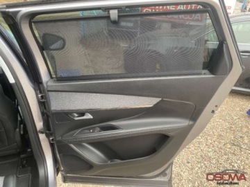 Peugeot 5008 II Crossover 1.6 BlueHDI 120KM 2018 Peugeot 5008 1.6 hdi Automat 7 osob. Ledy pol skory Navi kamera zamiana g, zdjęcie 13